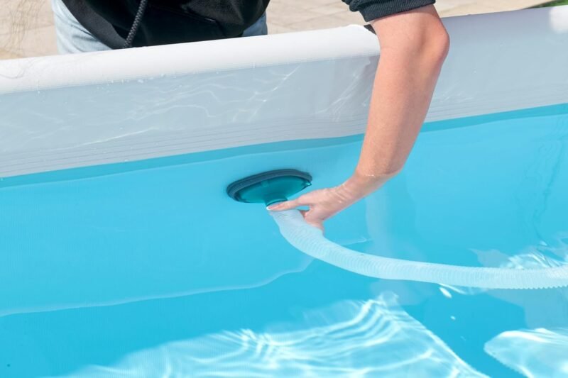 BESTWAY Limpiafondos para Piscinas AquaPristine con Pértiga 190 cm, 1 Cabezal de Aspiración Azul - Imagen 12
