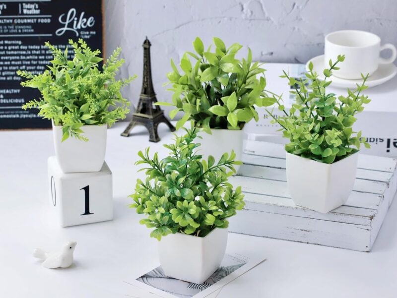 Roqueen 4 Piezas Plantas Artificiales Mini Ecologización Artificiales Macetas Plantas Plásticos Plantas Falsa para Casa Baño Oficina Mesa Decoración - Imagen 4
