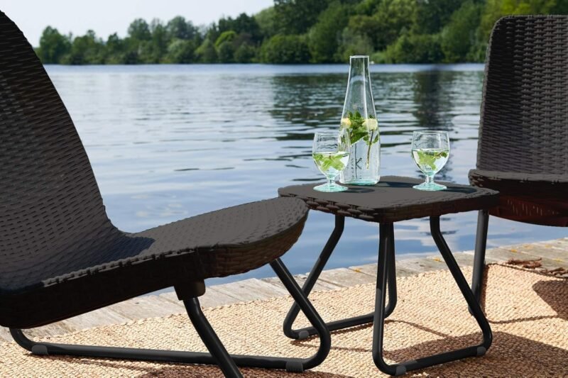 Keter Rio 3 Piece Resin Wicker Patio Furniture Set with Side Table and Outdoor Chairs for Front Porch and Backyard Decor, Dark Grey - Imagen 8