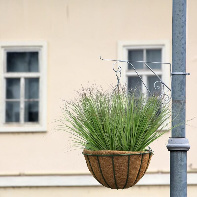 Betylifoy Plantas Artificiales de Exterior 12PCS Arbustos Verdes Artificiales Planta de Hierba de Trigo Artificial Tallos Verdes Artificiales para Jardinera Decoración de Jardín (12, Verde Oscuro) - Imagen 3