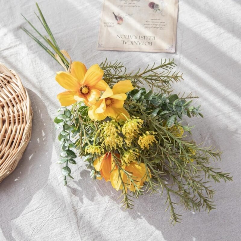 YELIKIT Flores Artificiales Plantas Falsas Ramos de Flores de Seda Arreglos Arreglos Boda Decoraciones Flores Artificiales para el Hogar Cocina Jardín Fiesta Navidad Mesa Decoración de Flores Amarillo - Imagen 2