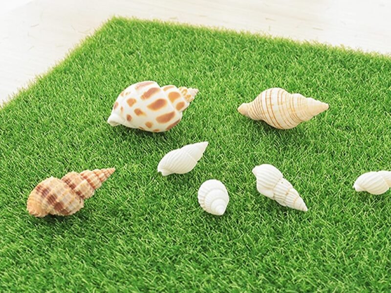 Hitopin 10PCS Plancha Alfombra de Cesped Artificial, Artificial Alfombra de Césped Sintético, Musgo de césped simulado, para Interior y Exterior en Jardín, Terraza, Balcón, Patio y Piscina(15x15CM) - Imagen 5